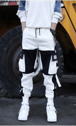 Cargar imagen en el visor de la galería, Pantalones Jogger Urban Harem Black&amp;White Originales (Marca Fissiongrowth)
